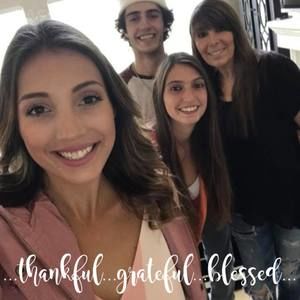 Meet your Posher, Lisa